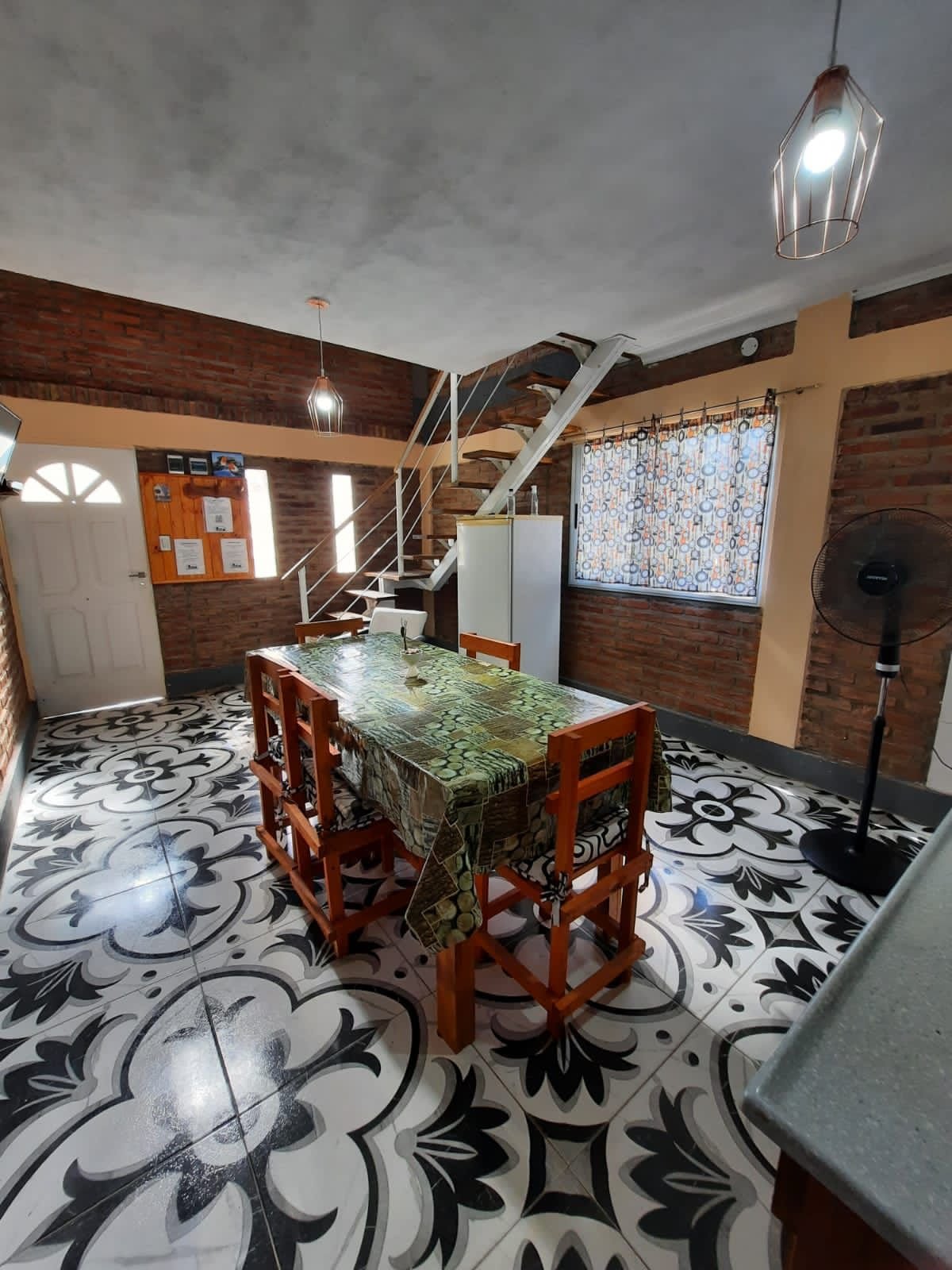 Duplex con balcón 1